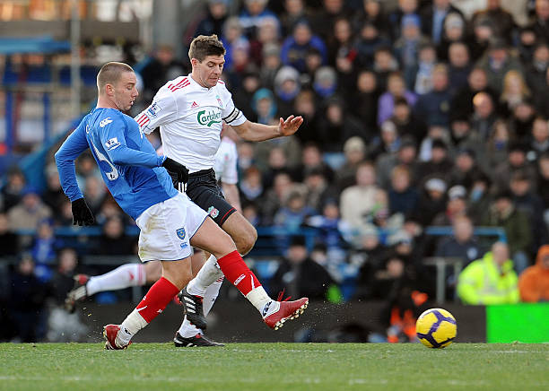 他频繁与队 他频繁与队