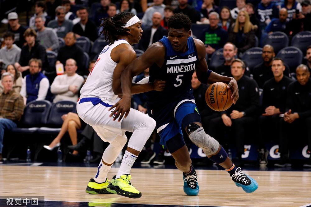 差点倒在垫 差点倒在垫