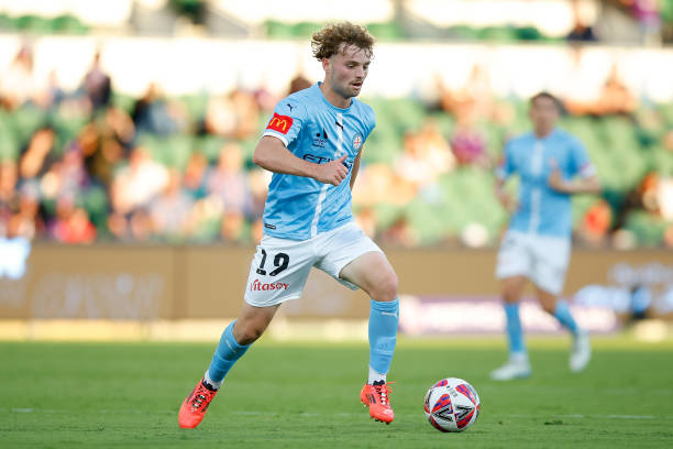 台上仍面临 台上仍面临